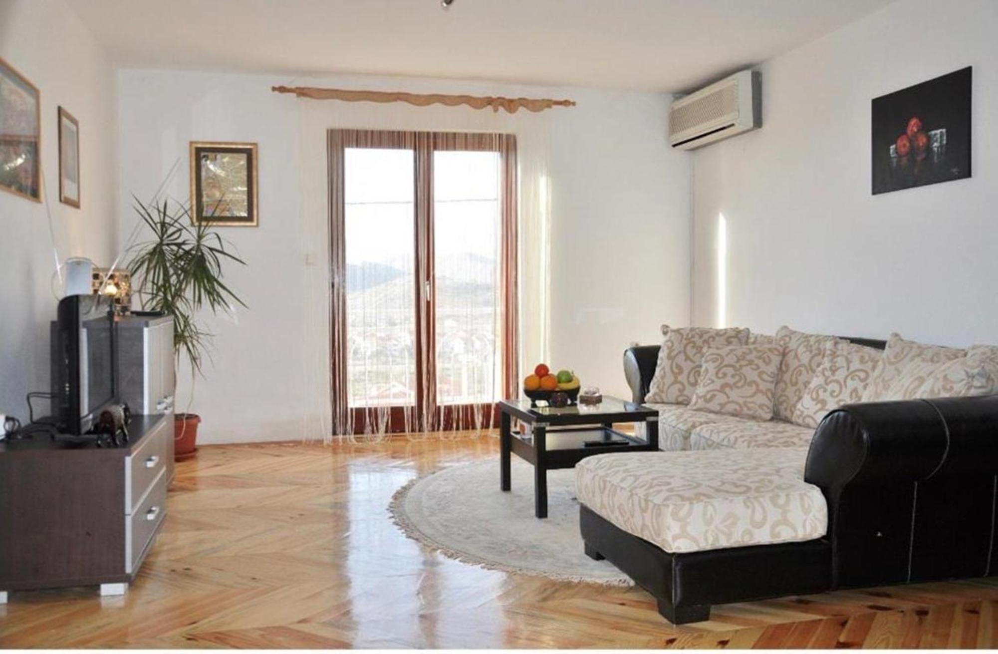 Nice View Apartment Ivanica Εξωτερικό φωτογραφία